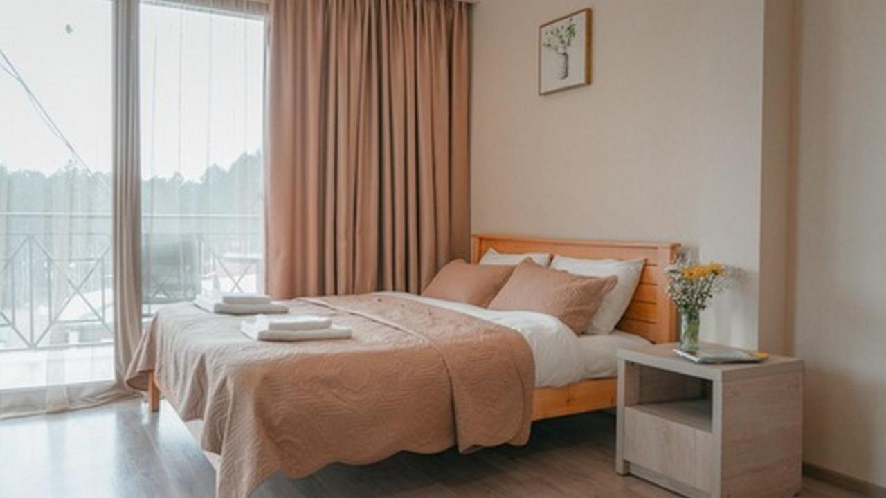 Hotel Surami 외부 사진